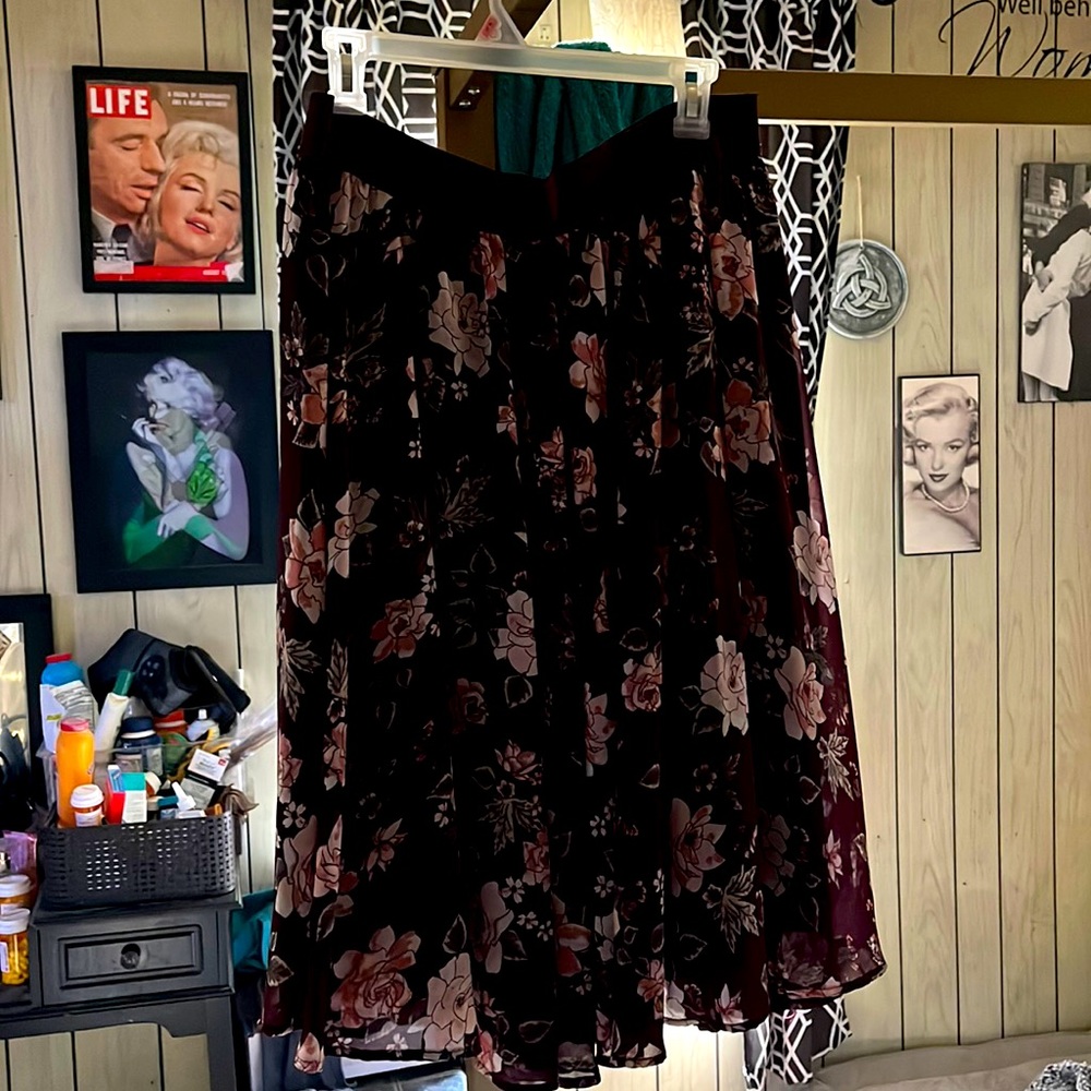 Torrid skirt only wore once